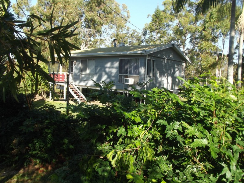 30 Barramundi Street, Macleay Island QLD 4184