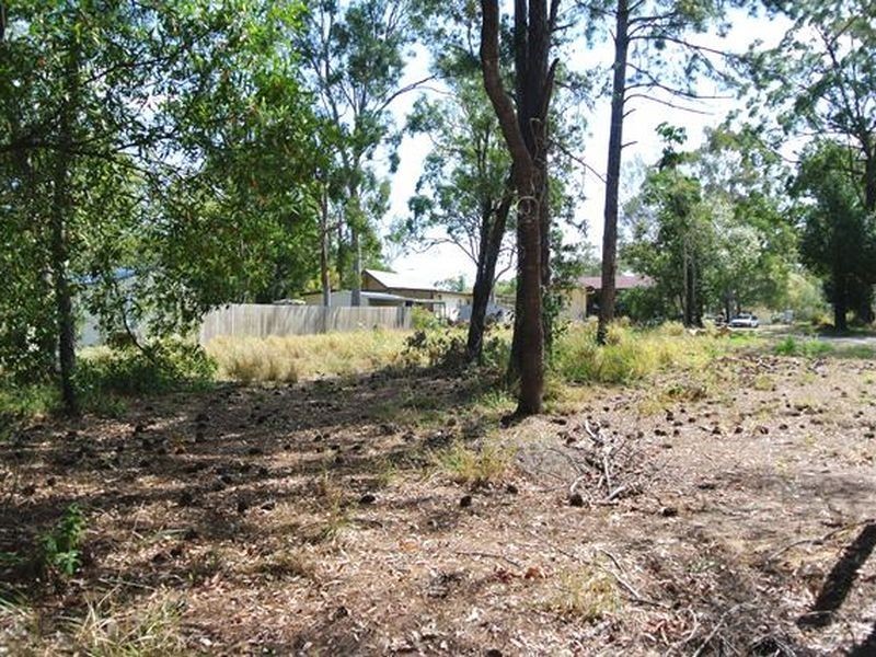 13 Kevin Street, Macleay Island QLD 4184