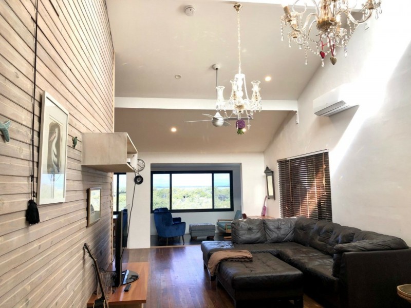 10 McBean Road, Karragarra Island QLD 4184