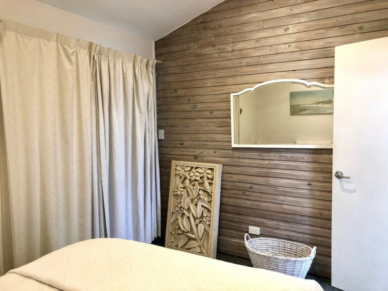 10 McBean Road, Karragarra Island QLD 4184