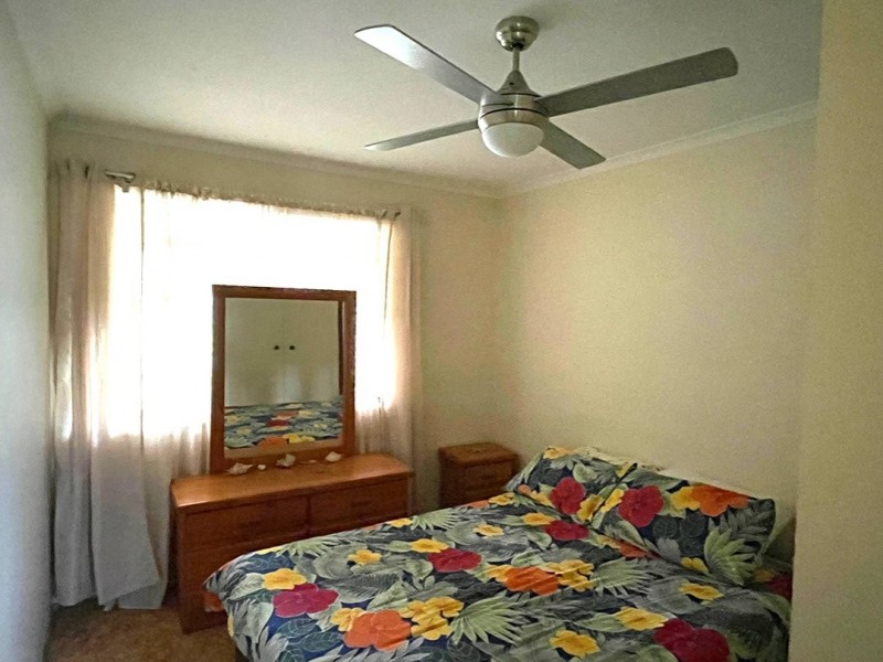 13 Mel Street, Macleay Island QLD 4184