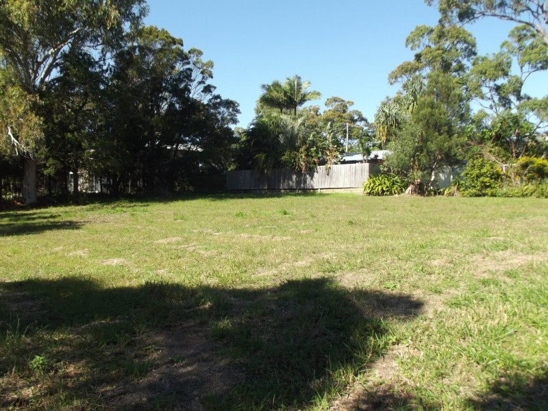 4-6 Heath Street, Macleay Island QLD 4184