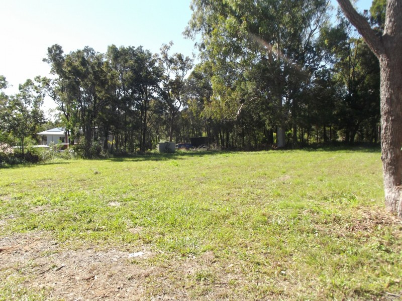 4-6 Heath Street, Macleay Island QLD 4184