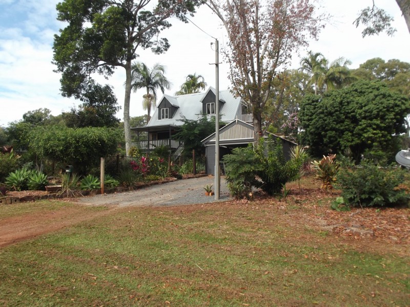 14 Frenchem Terrace, Macleay Island QLD 4184