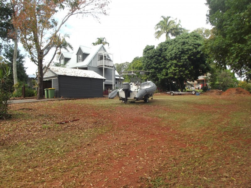 14 Frenchem Terrace, Macleay Island QLD 4184