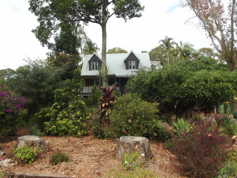 14 Frenchem Terrace, Macleay Island QLD 4184