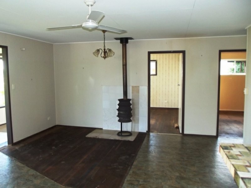 42 Coorong Street, Macleay Island QLD 4184