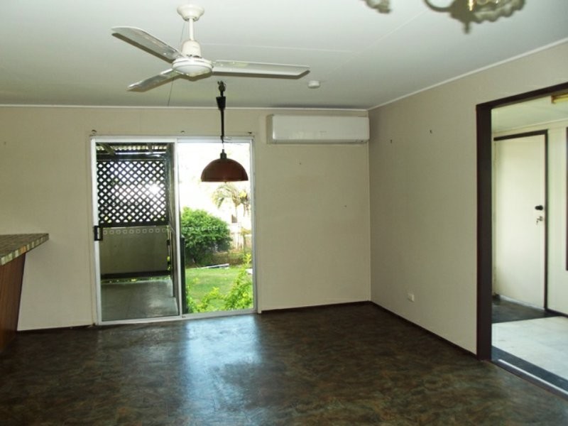 42 Coorong Street, Macleay Island QLD 4184