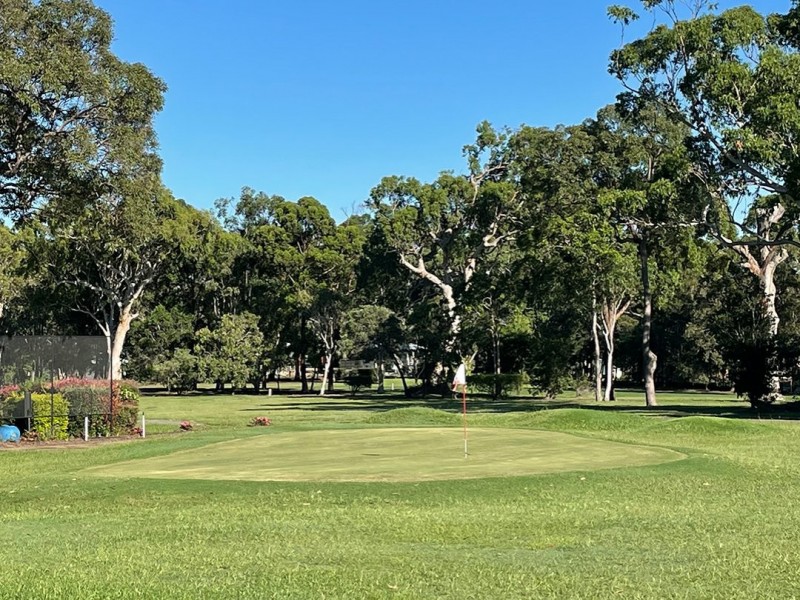 36 Cooee Crescent, Macleay Island QLD 4184