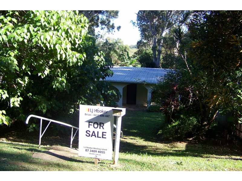 174 LUCAS DR, Lamb Island QLD 4184