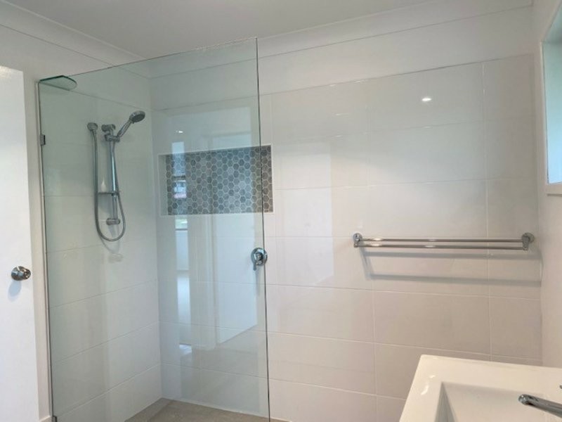 21 Wilkie Street, Redland Bay QLD 4165