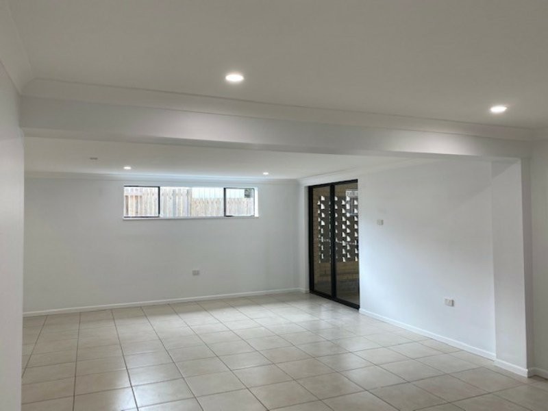 21 Wilkie Street, Redland Bay QLD 4165