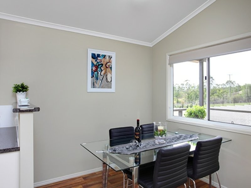 11 SHELLY CRES, Lamb Island QLD 4184