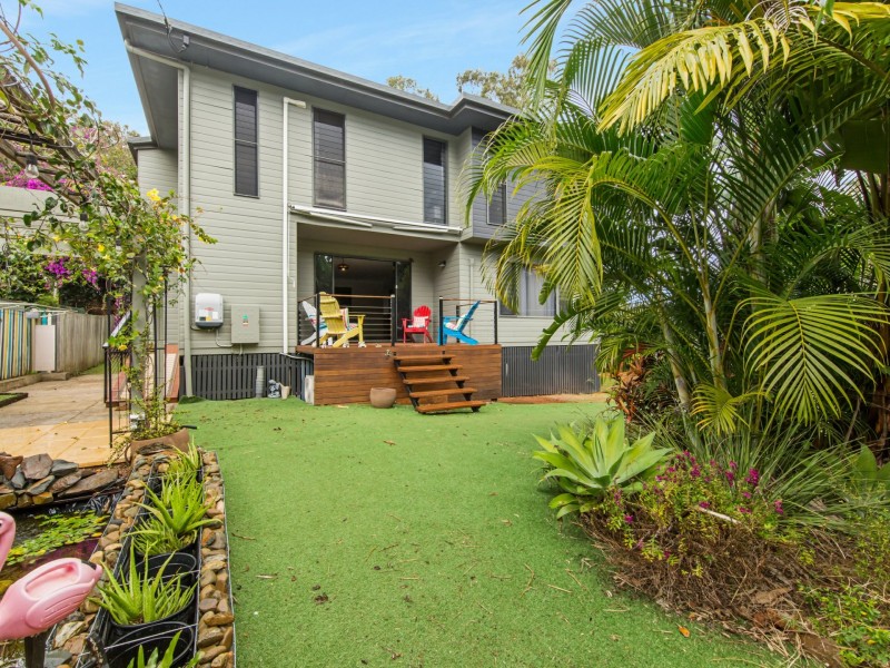 38 MELALEUCA DR, Lamb Island QLD 4184