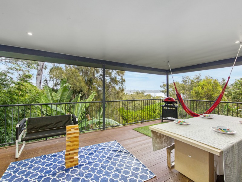 38 MELALEUCA DR, Lamb Island QLD 4184