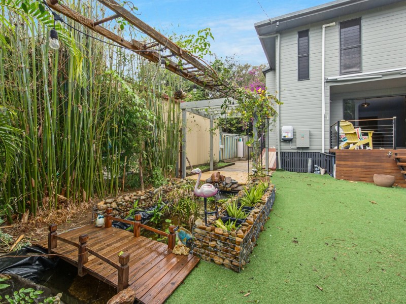 38 MELALEUCA DR, Lamb Island QLD 4184