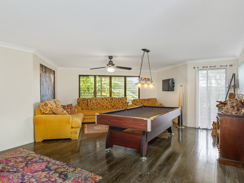 38 MELALEUCA DR, Lamb Island QLD 4184