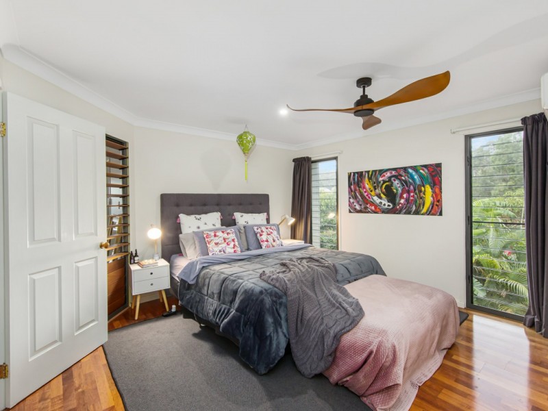 38 MELALEUCA DR, Lamb Island QLD 4184