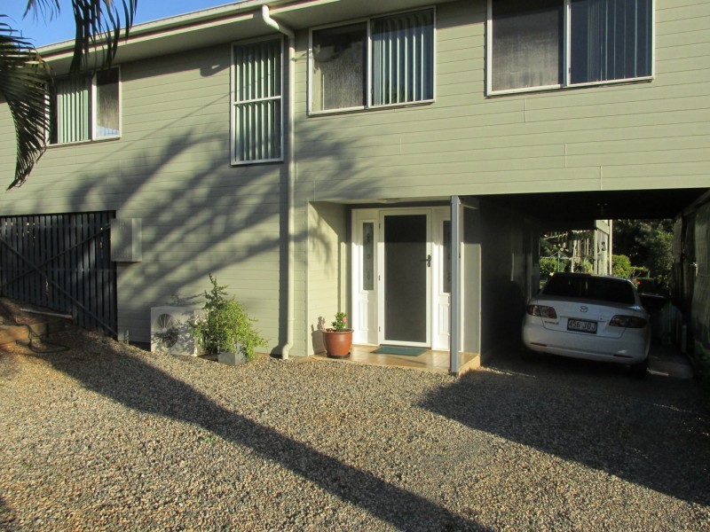 18 Eastbourne Terrace, Macleay Island QLD 4184