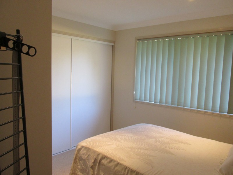 18 Eastbourne Terrace, Macleay Island QLD 4184