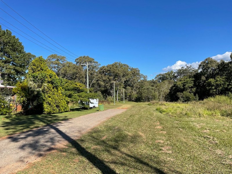 8 Jordan St, Macleay Island QLD 4184