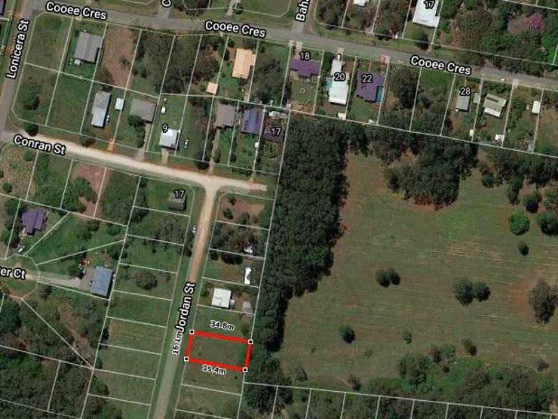 8 Jordan St, Macleay Island QLD 4184