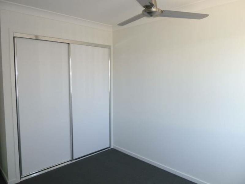 11/4 Rhiana Street, Pimpama QLD 4209