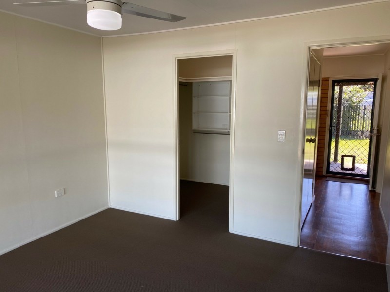 21a Stradbroke Street, Redland Bay QLD 4165