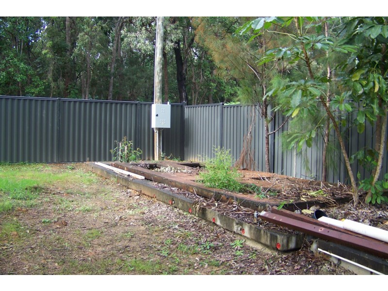 110 LUCAS DR, Lamb Island QLD 4184