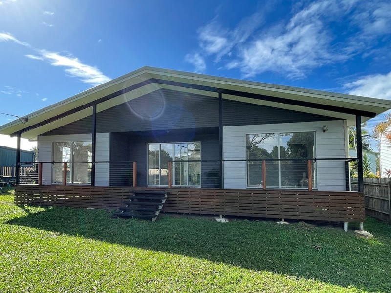 10 Alexander Street, Macleay Island QLD 4184