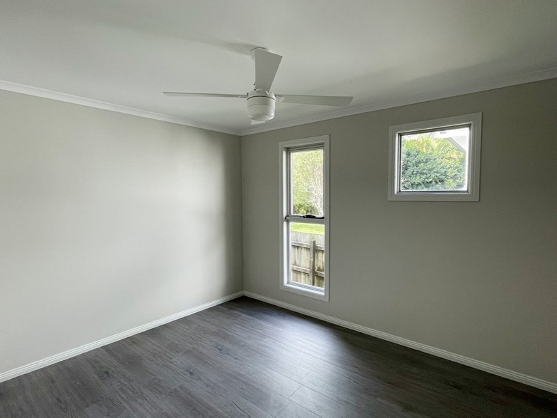 10 Alexander Street, Macleay Island QLD 4184