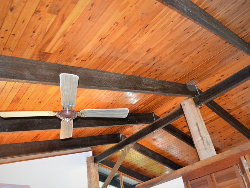 68 Treasure Island Avenue, Karragarra Island QLD 4184