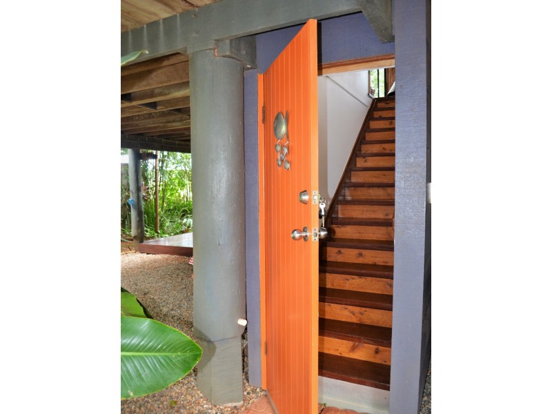 68 Treasure Island Avenue, Karragarra Island QLD 4184