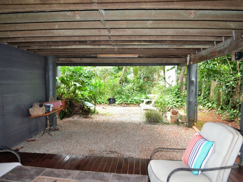 68 Treasure Island Avenue, Karragarra Island QLD 4184