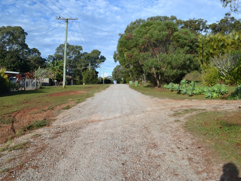 68 Hastings Terrace, Macleay Island QLD 4184