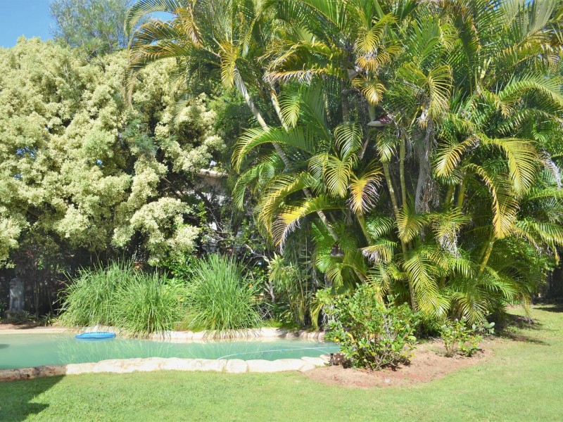 40-42 Noyes Parade, Karragarra Island QLD 4184