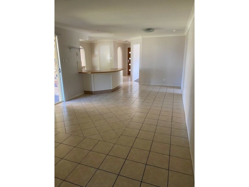 4 Kintyre Street, Victoria Point QLD 4165