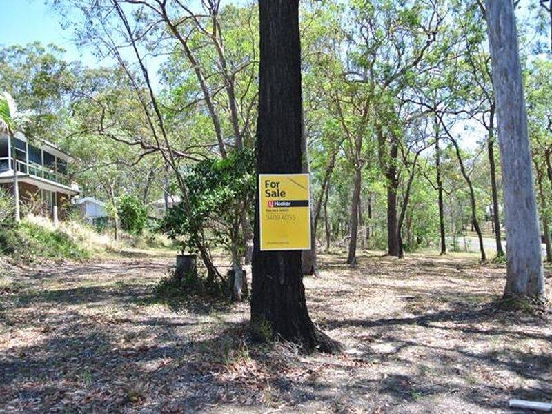 94 Beelong Street, Macleay Island QLD 4184