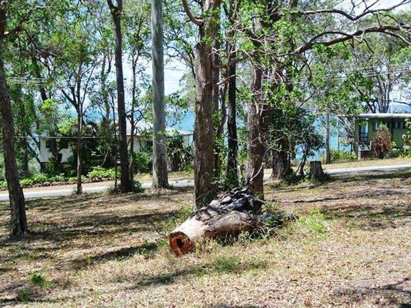94 Beelong Street, Macleay Island QLD 4184