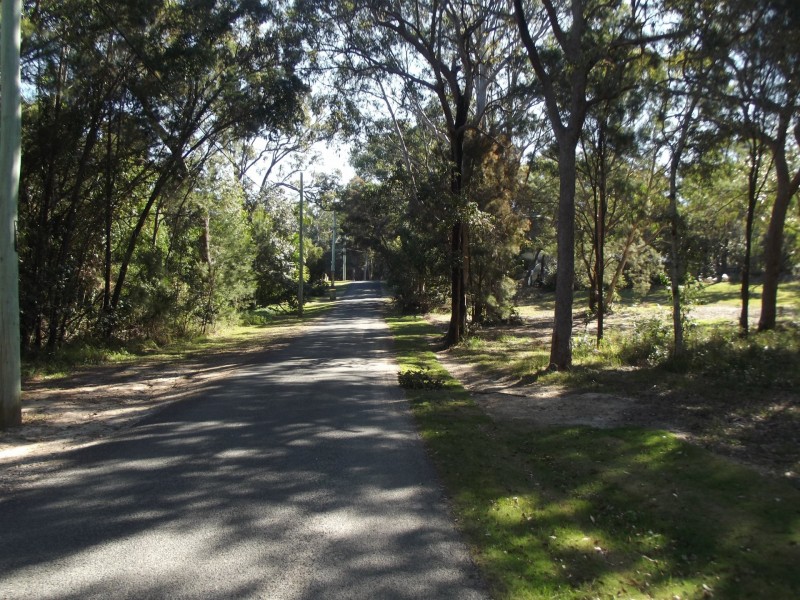 15 Cathy Street, Macleay Island QLD 4184