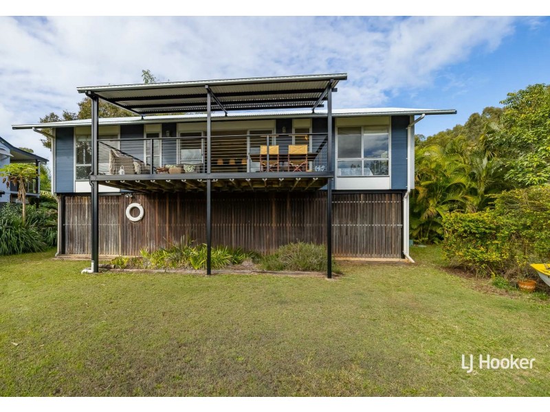 82 The Esplanade, Karragarra Island QLD 4184