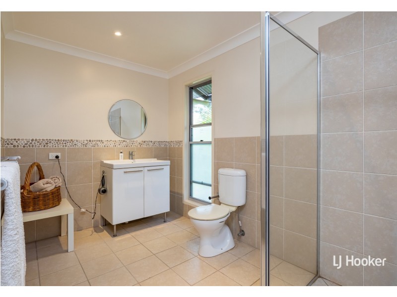 82 The Esplanade, Karragarra Island QLD 4184