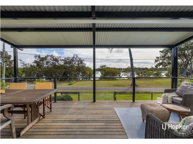 82 The Esplanade, Karragarra Island QLD 4184