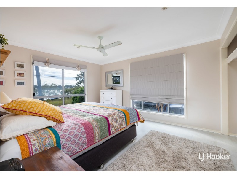 82 The Esplanade, Karragarra Island QLD 4184