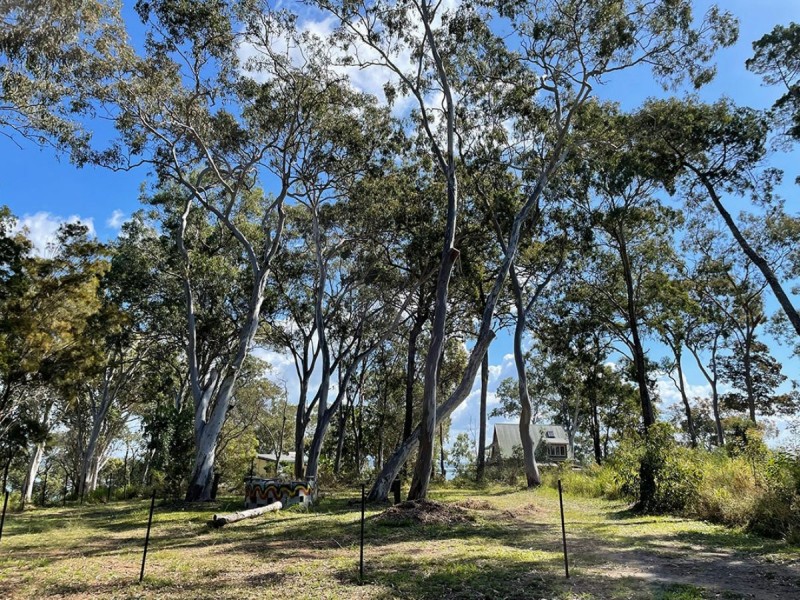 13 High Central Road, Macleay Island QLD 4184