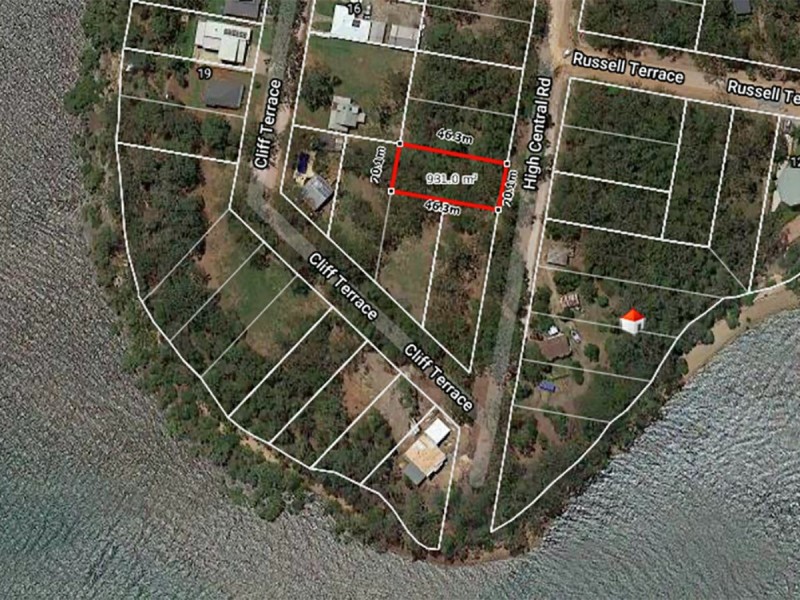 13 High Central Road, Macleay Island QLD 4184