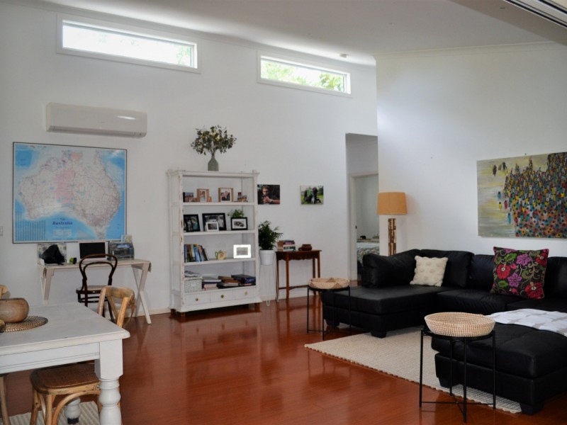 61 Treasure Island Avenue, Karragarra Island QLD 4184