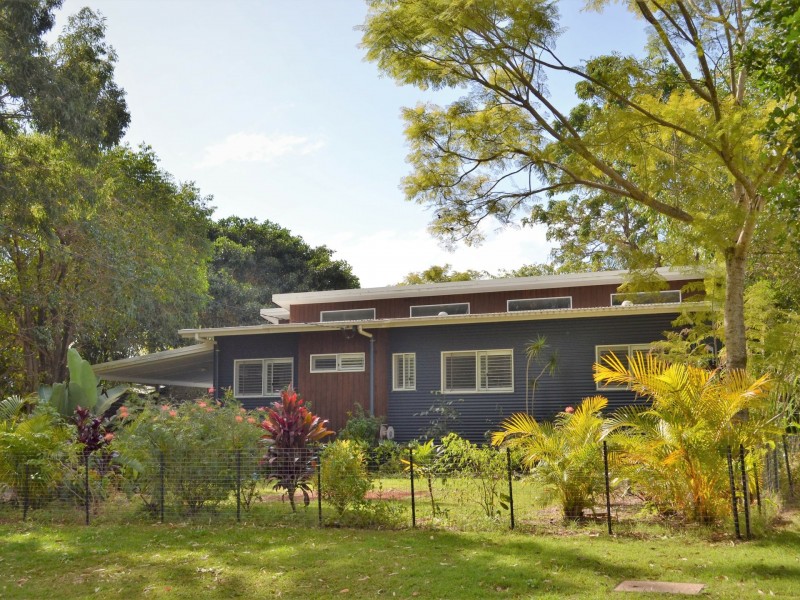 61 Treasure Island Avenue, Karragarra Island QLD 4184