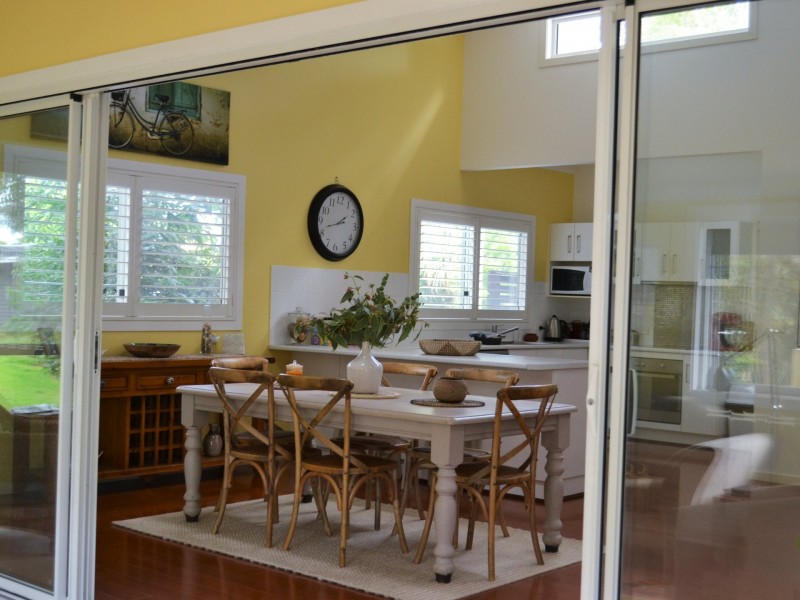 61 Treasure Island Avenue, Karragarra Island QLD 4184