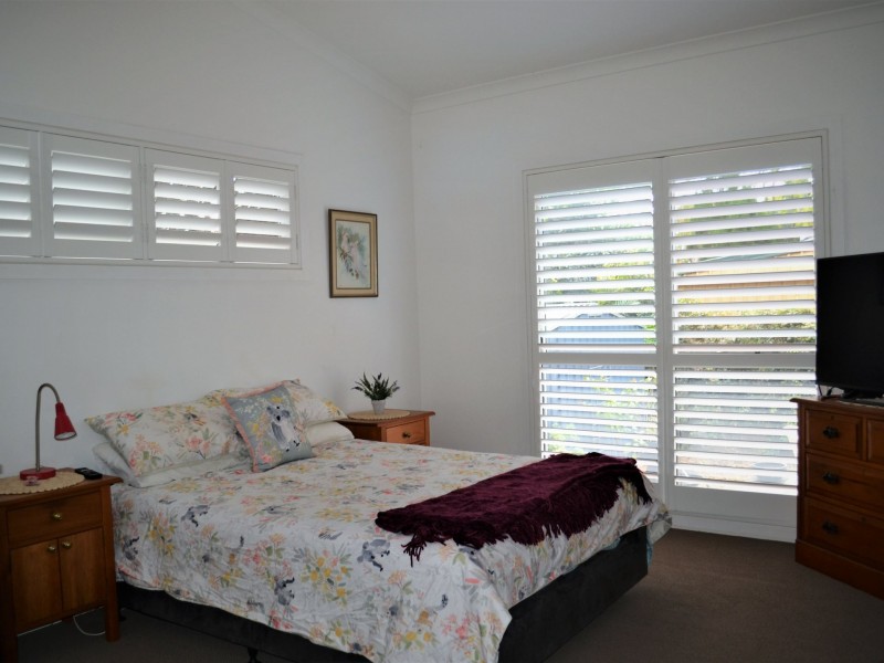 61 Treasure Island Avenue, Karragarra Island QLD 4184